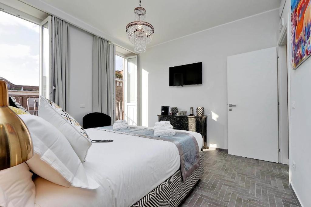 Boutique Suites Della Croce Рим Екстер'єр фото