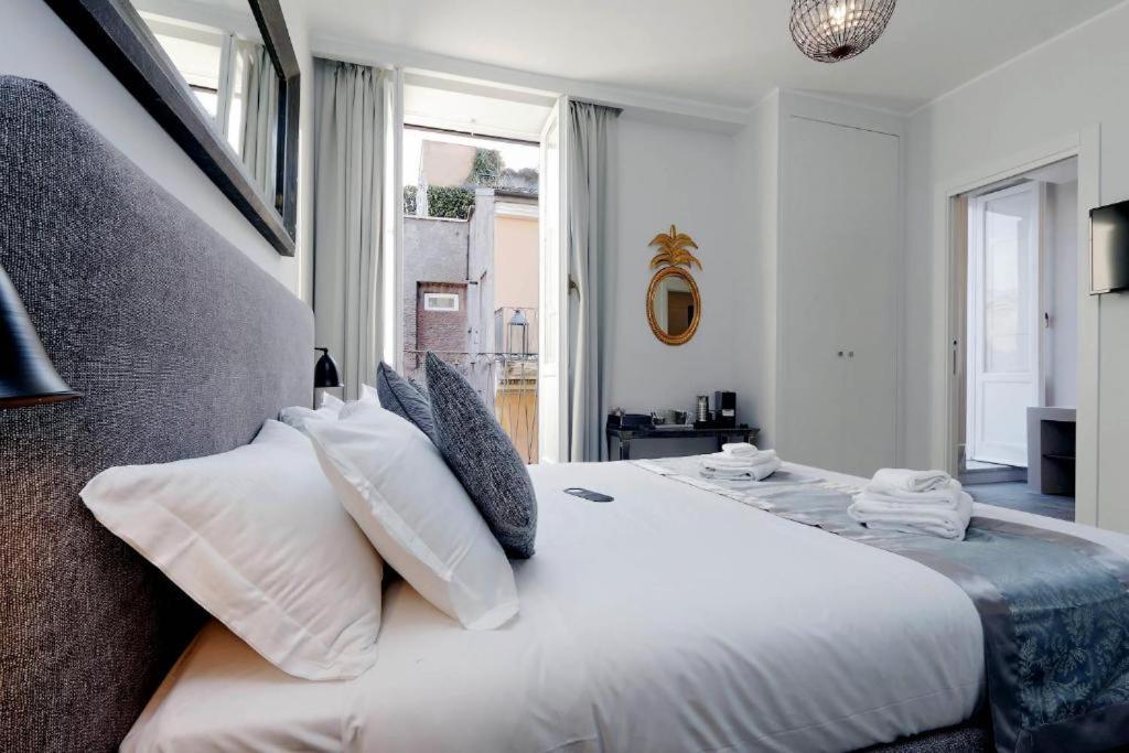 Boutique Suites Della Croce Рим Екстер'єр фото