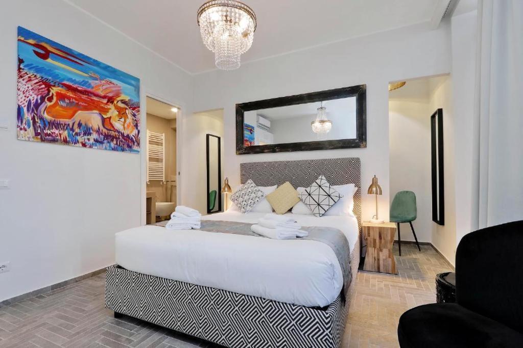 Boutique Suites Della Croce Рим Екстер'єр фото